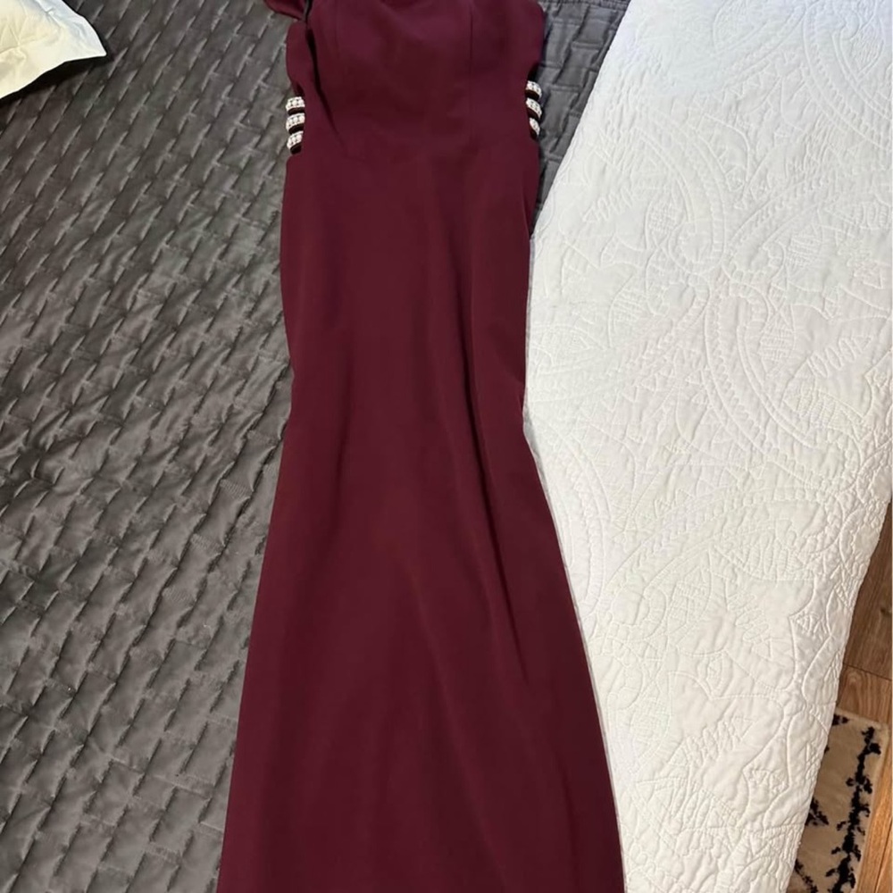 Xtraordinary Burgundy Maxi Dress